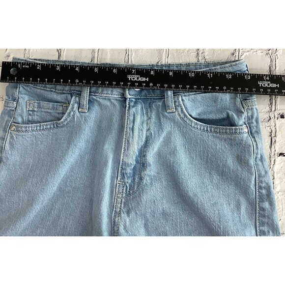 Guess Shorts Women’s Size 26 Color Light Blue Jeans Los Angeles Design - Picture 6 of 9